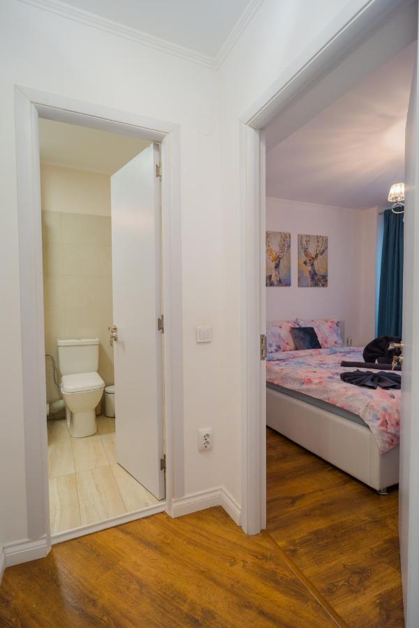 Cozy & Spacious 2Br Apartment With Netflix Бухарест Екстер'єр фото