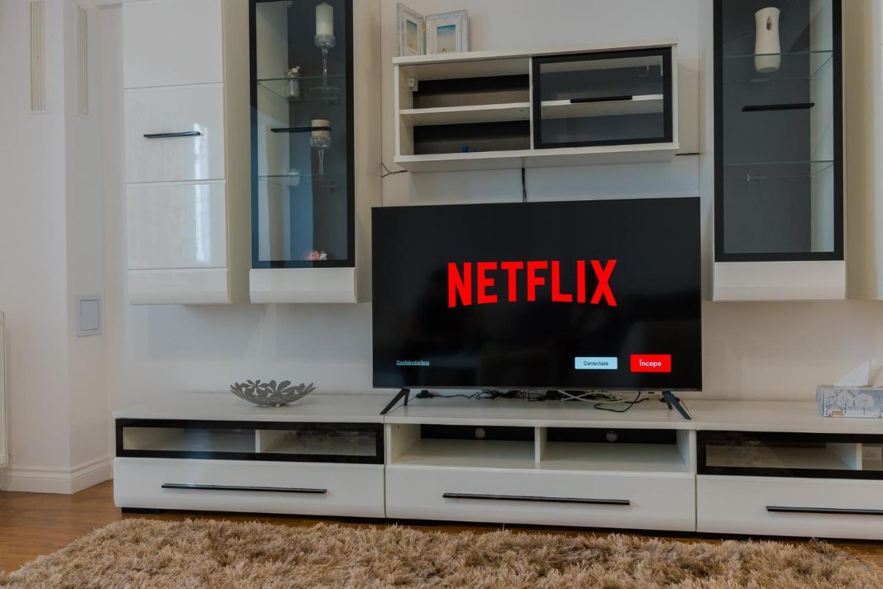 Cozy & Spacious 2Br Apartment With Netflix Бухарест Екстер'єр фото