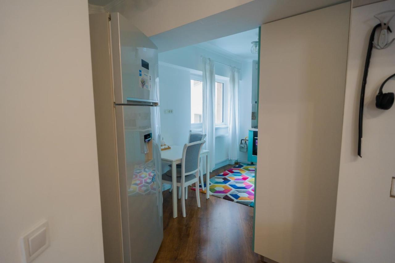 Cozy & Spacious 2Br Apartment With Netflix Бухарест Екстер'єр фото