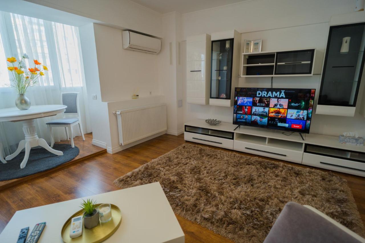 Cozy & Spacious 2Br Apartment With Netflix Бухарест Екстер'єр фото