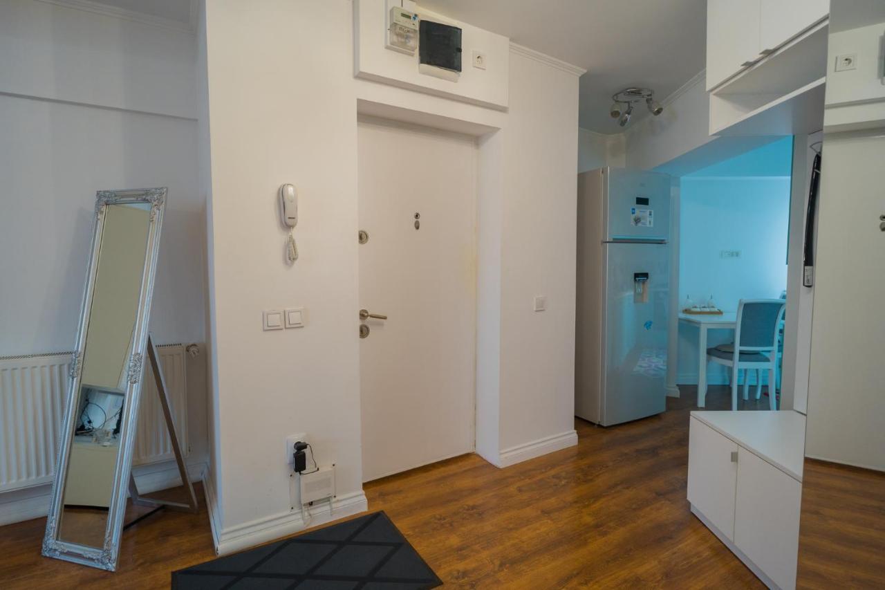 Cozy & Spacious 2Br Apartment With Netflix Бухарест Екстер'єр фото
